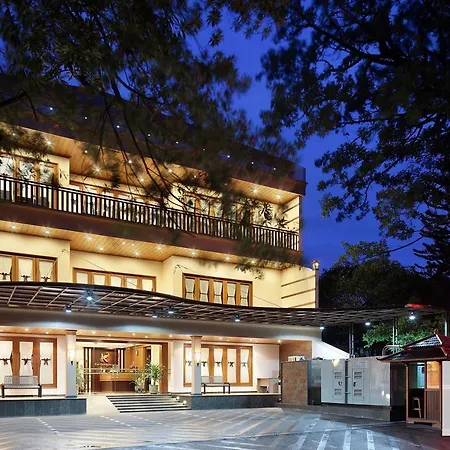 Kertanegara Premium Guest House-3